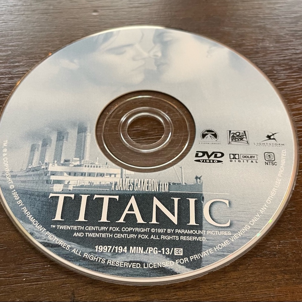 Titanic DVD